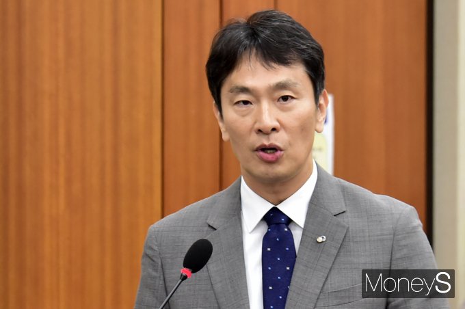 [머니S포토] 이복현 