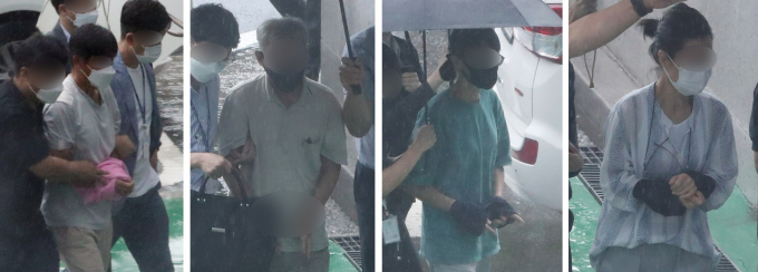북한 공작원의 지령을 받고 이적단체를 결성해 간첩 활동을 한 일명 '청주간첩단' 3명이 항소심에서 대폭 감형받았다. 사진은 이들이 구속 전 피의자 심문을 위해 청주지법으로 들어서는 모습. /사진=뉴스1