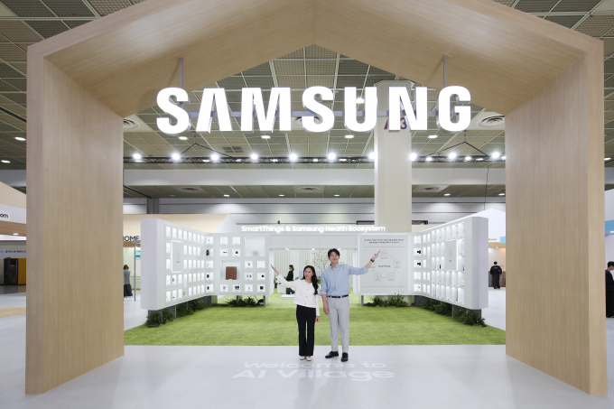 22일 서울 코엑스(COEX)에서 개막한 KES 2024(한국전자전) 내 삼성전자 전시관 전경. / 사진=삼성전자 