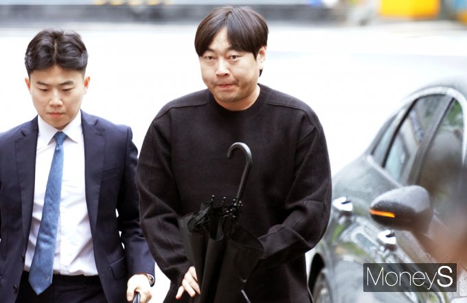 [머니S픽] 불법도박 '이진호' 경찰 출석 