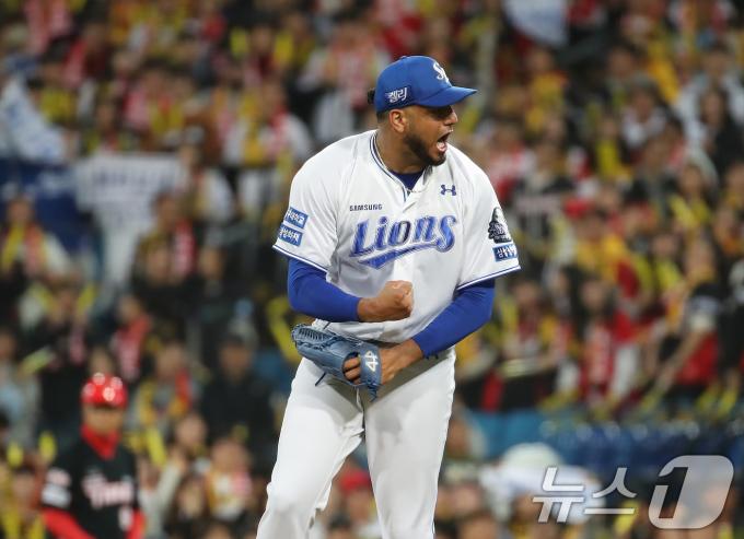 [뉴스1 PICK]홈런 '쾅쾅쾅쾅' 대구의 삼성은 달랐다… KS 시리즈 첫 승