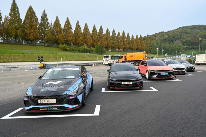  현대 N은 2024 WRC 시즌에서 활약 중인 ▲i20 N Rally 1 하이브리드와 커스터머 레이싱(Customer Racing) 을 위한 ▲i20 N Rally 2 등의 경주차 ▲아이오닉 5 N 드리프트 스펙 및 현대 N의 새로운 롤링랩 차량인 ▲RN24를 통해 역동적인 주행 퍼포먼스를 펼쳤다. /사진=현대자동차그룹 