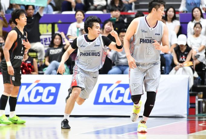 현대모비스가 연장 접전 끝에 KT를 꺾었다.(KBL 제공)