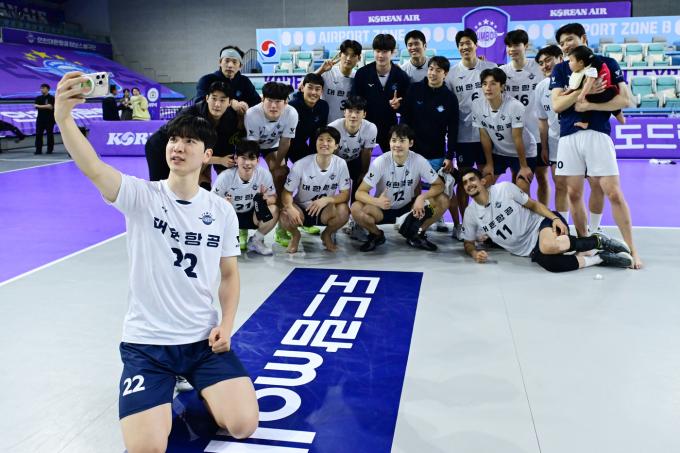 대한항공 왼손 아포짓 스파이커 김준호 (한국배구연맹 제공)