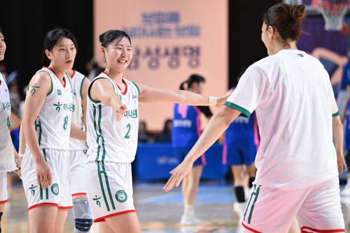 3점슛 6개를 성공시키며 하나은행 승리를 이끈 고서연(WKBL 제공)