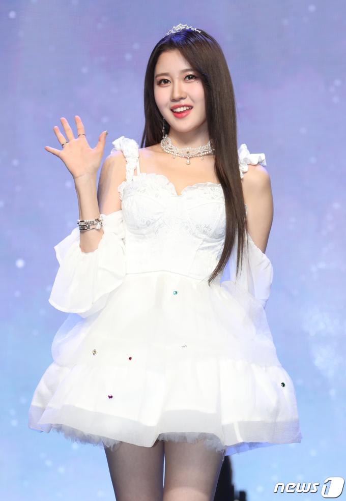 그룹 아일리원(ILY:1) 아라 ⓒ News1 권현진 기자