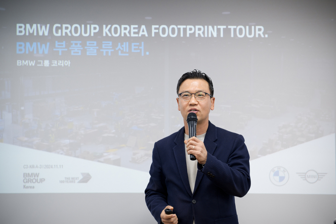 정상천 BMW그룹코리아 애프터세일즈 총괄 본부장은 11일 BMW 안성 부품물류센터에서 650억원 규모의 추가투자 계획을 발표했다. /사진=한국자동차기자협회 