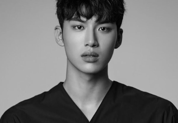 '환승연애2'에 출연해 얼굴을 알린 모델 겸 배우 김태이(본명 김인식)가 지난달 음주운전이 적발돼 검찰에 넘겨진 점이 뒤늦게 알려졌다. /사진=김태이 인스타그램
