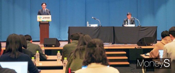 [머니S픽] 고려아연 최윤범, 유상증자 논란 