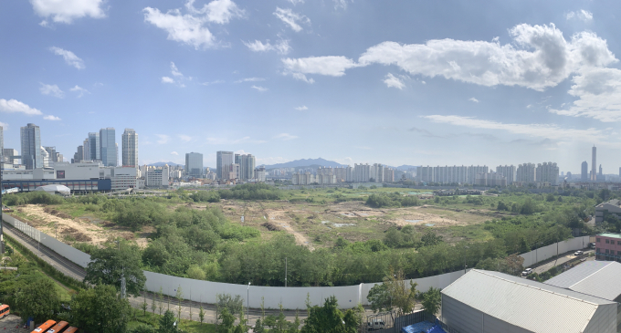 서울 용산국제업무지구 개발에 속도가 붙었다. 사진은 사업이 진행될 용산 정비창 부지. /사진=뉴시스