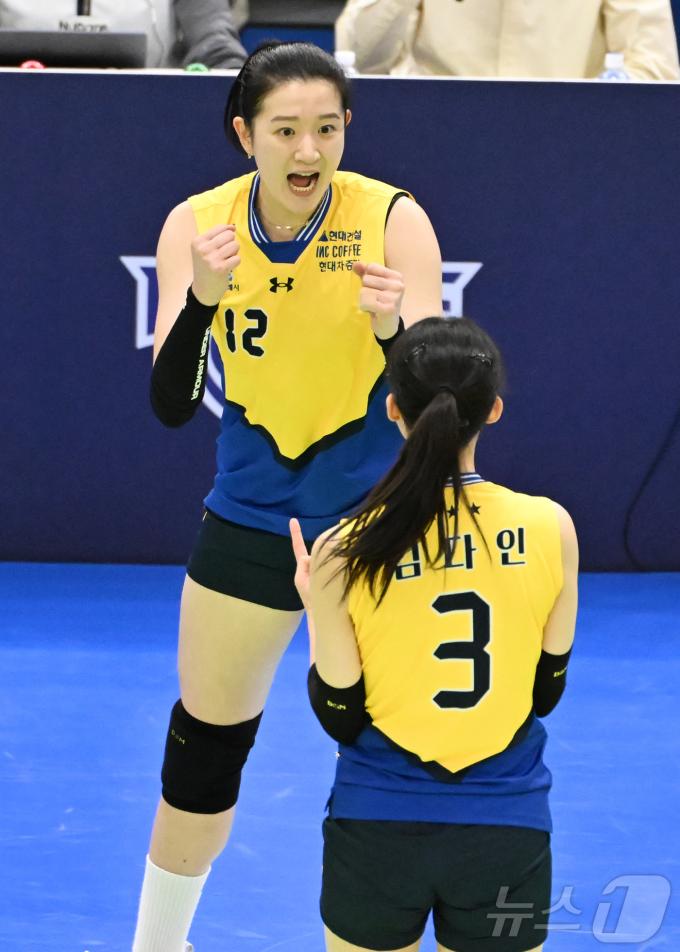 현대건설 이다현(위). (KOVO 제공)