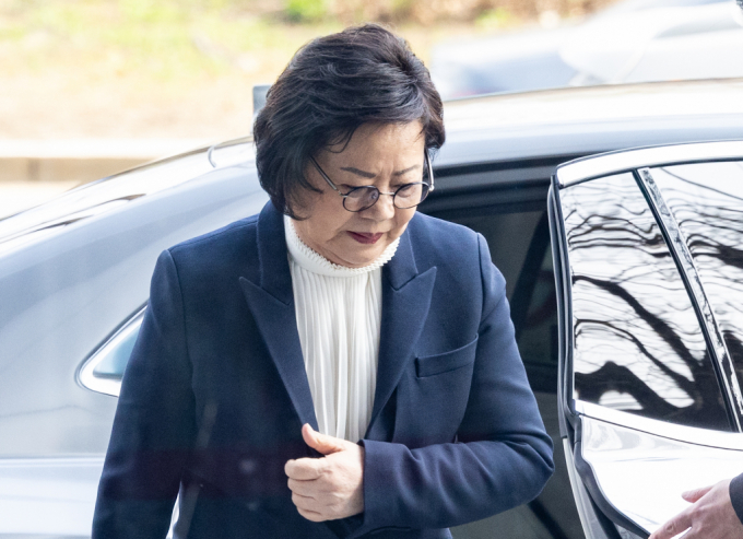 한미사이언스 송영숙 회장과 임주현 부회장이 한미사이언스 지분 일부를 라데팡스 파트너스에 매각한다. 사진은 송 회장 모습. /사진=뉴스1
