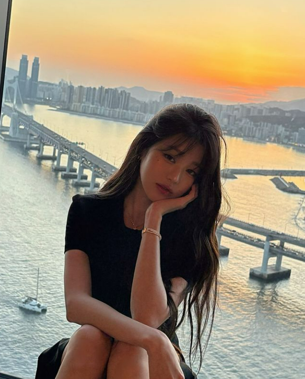 걸그룹 아이브 멤버 장원영이 근황을 전했다. /사진=장원영 인스타그램
