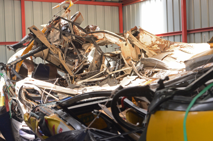 17명의 사상자를 낸 광주 학동4구역 재개발 붕괴 참사 항소심 선고가 또다시 해를 넘기게 됐다. 광주 북구 각화정수장에 당시 사고로 매몰됐던 운림54번 시내버스가 처참한 모습으로 보관되고 있는 모습/사진=뉴스1