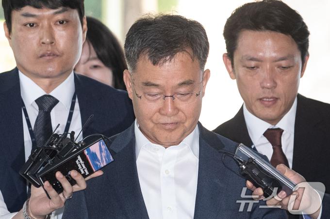지난 대선 직전 윤석열 대통령의 명예를 훼손할 목적으로 허위 인터뷰를 한 혐의를 받는 화천대유 대주주 김만배 씨. 2024.6.20/뉴스1 ⓒ News1 유승관 기자