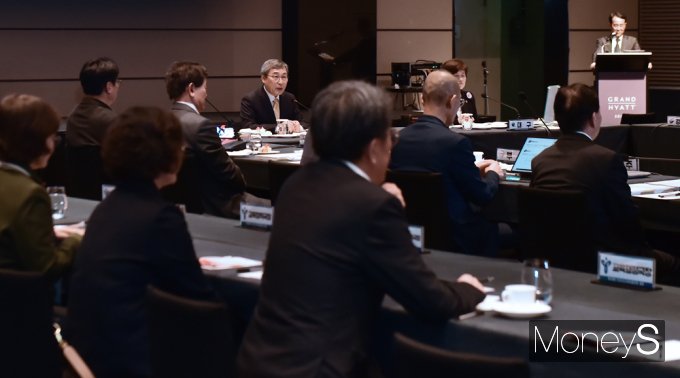 [머니S포토] 100회 전국시도교육감협의회 총회, 정근식 교육감 인사말