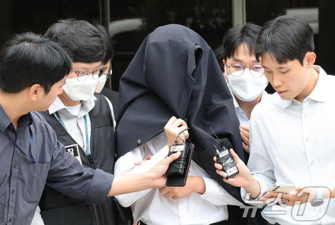의료계 집단행동에 동참하지 않은 의사·의대생의 신상 정보가 담긴 블랙리스트 '감사한 의사'를 유포한 사직 전공의 정 모씨. 2024.9.20/뉴스1 ⓒ News1 장수영 기자