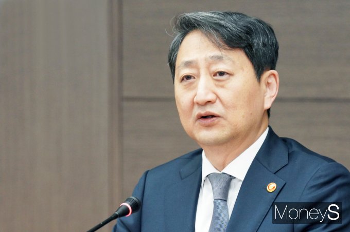 [머니S포토] 안덕근 