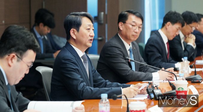[머니S포토] 안덕근 