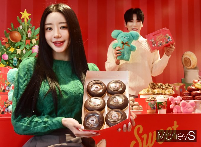 [머니S픽] '세상에서 가장 달콤한 순간을 선사' 던킨 윈터캠페인, 진행