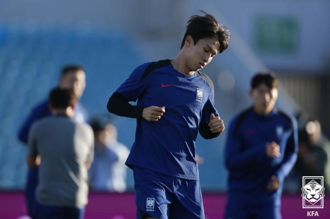 엄지성이 약 2개월 만에 부상에서 돌아와 복귀전을 치렀다.(대한축구협회 제공) 2024.10.10/뉴스1