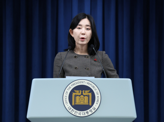 대통령실이 더불어민주당의 예산 감액안 단독 처리를 비판했다. 사진은 1일 서울 용산 대통령실 청사에서 정혜전 대통령실 대변인이 브리핑을 하는 모습. /사진=뉴시스