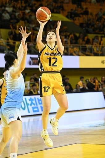 KB국민은행 나가타 (WKBL 제공)