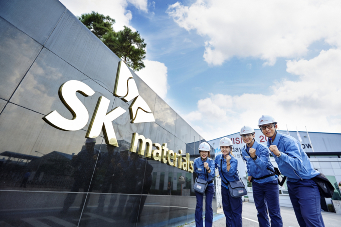 SK㈜머티리얼즈가2025년 임원인사 및 조직개편을 시행했다./사진=SK머티리얼즈