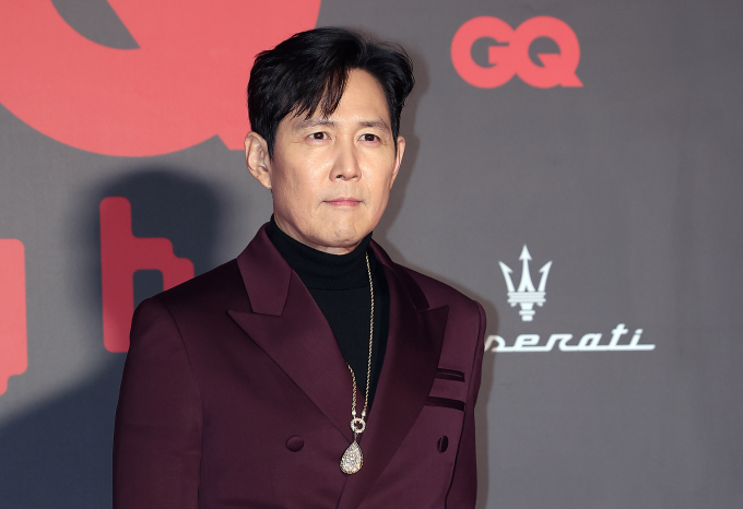 배우 이정재가 금융당국의 조사를 받는다는 의혹이 제기됐으나 소속사가 이를 전면 부인했다. 사진은 지난 5일 서울 성동구 성수동 앤더슨씨 성수에서 열린 GQ 나이트 행사에 참석한 배우 이정재. /사진=뉴스1