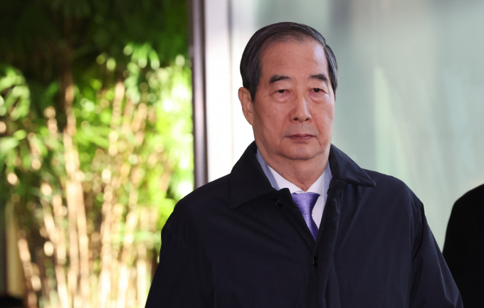 한덕수 국무총리가 우선사항은 국정 정상 운영이라고 강조했다. 사진은 한 총리가 9일 서울 종로구 정부서울청사로 출근하는 모습. /사진=뉴스1