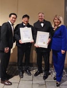 인천광역시가 국가, 도시부문에 선정됐다 사진 왼쪽 끝에서 두 번째부터 이순구 환경기후정책과장, 미국 메사시 존 자일스 시장. / 사진제공=인천광역시