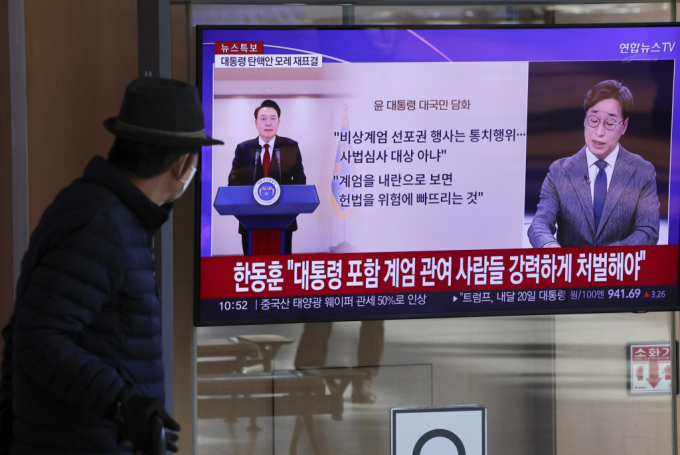  중앙선거관리위원회가 선거결과 조작은 사실상 불가능하다고 밝혔다. 사진은 서울역 대합실 TV화면에 윤 대통령 담화 뉴스가 나오는 모습. /사진=뉴시스