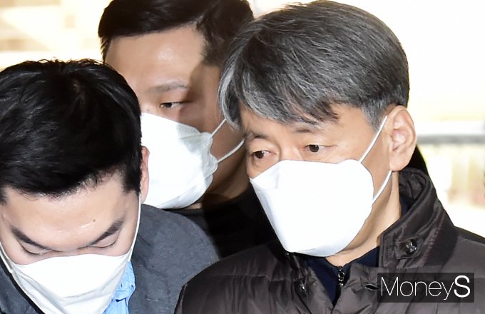 [머니S포토] 영장심사 '조지호' 경찰청장, 세차례 항명 사실일까