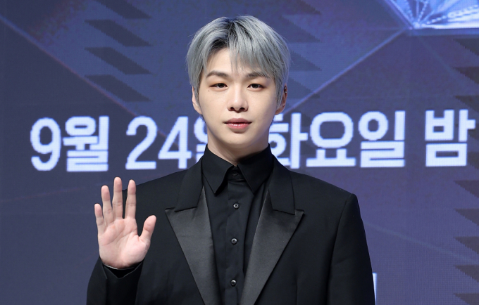 유튜브 채널 '탈덕수용소' 운영자가 가수 강다니엘에게 3000만원을 지급하라는 민사소송 판결에 항소했다. 가수 강다니엘이 Mnet 남성 무용수 서바이벌 '스테이지 파이터' 제작발표회에 참석한 모습./사진=뉴스1