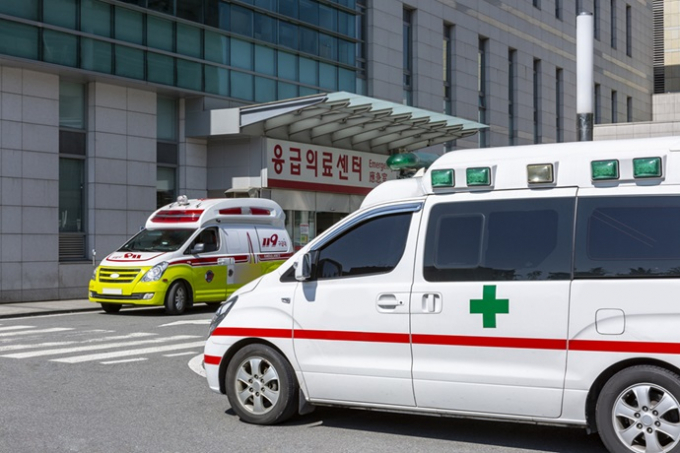 16일 경기 용인시 처인구 포곡읍에서 한 60대 남성이 트럭과 캠핑 트레일러 사이에 끼는 사고가 일어났다. / 사진=이미지투데이