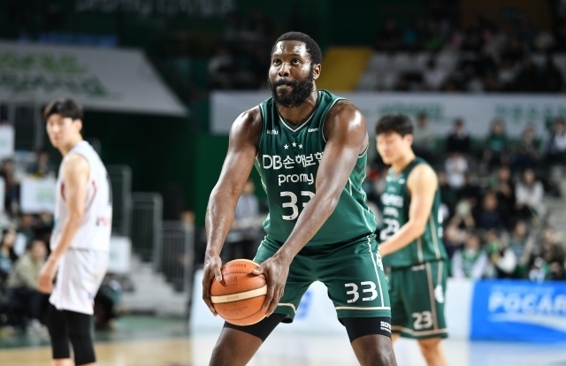 원주 DB 외국인 선수 치나누 오누아쿠. (KBL 제공)
