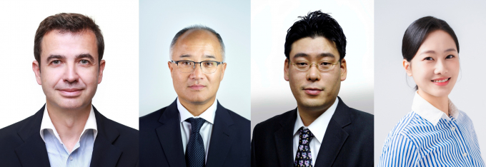 (왼쪽부터) 스테판 드블레즈 르노코리아 사장, 한상윤 BMW 그룹 코리아 사장, 황관식 현대자동차·기아 상무, 문지희 웰컴어소씨에이츠 부장 /사진=한국자동차기자협회