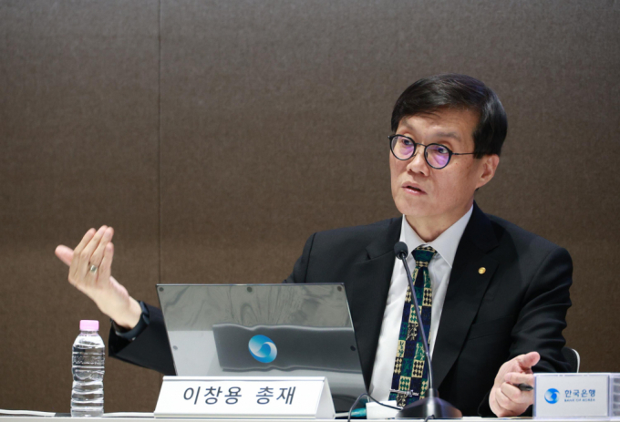 이창용 한국은행 총재가 18일 오후 서울 중구 한국은행에서 열린 물가안정목표 운영상황 점검 설명회에서 발언하고 있다. /사진=한국은