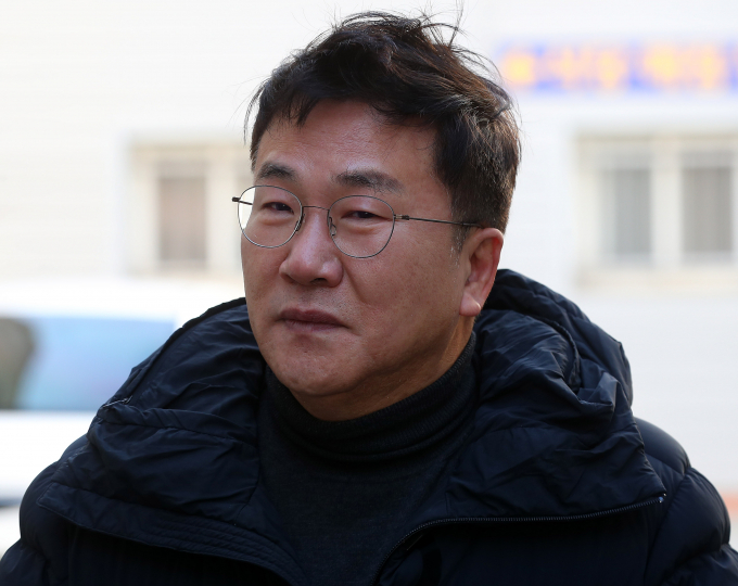 배우 선우은숙이 전 남편 유영재를 상대로 제기한 혼인 취소 소송이 각하됐다. 사진은 유영재가 지난 17일 경기 성남시 수원지방법원 성남지원에서 열린 3차 공판에 출석한 모습. /사진=스타뉴스