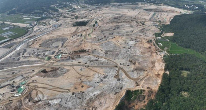 용인시 남사읍, 이동읍 일원에서 진행하는  있는 시스템반도체 클러스터 국가산업단지 부지 조성 공사 모습. 사진제공=용인시