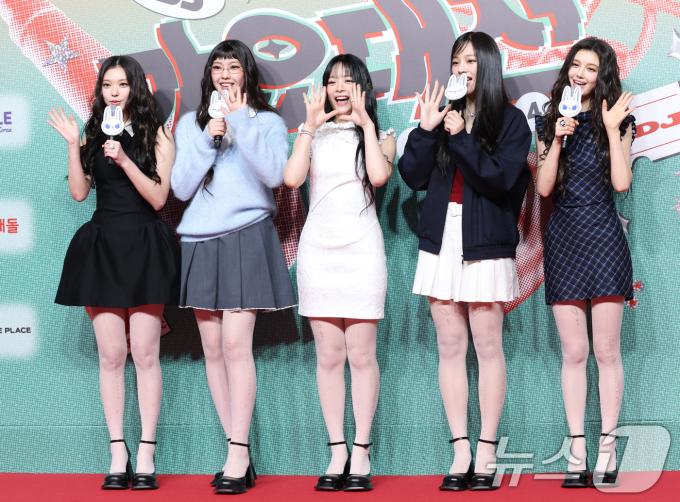 뉴진스 해린(왼쪽부터), 혜인, 하니,민지, 다니엘 ⓒ News1 권현진 기자