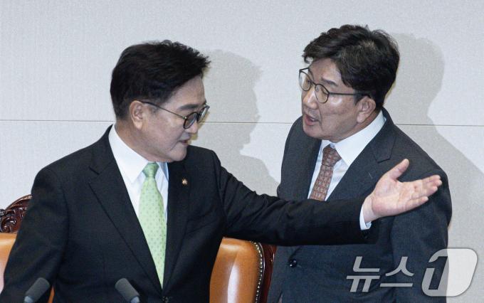 [뉴스1 PICK]'사상 초유…대행의 대행' 한덕수 탄핵안 가결