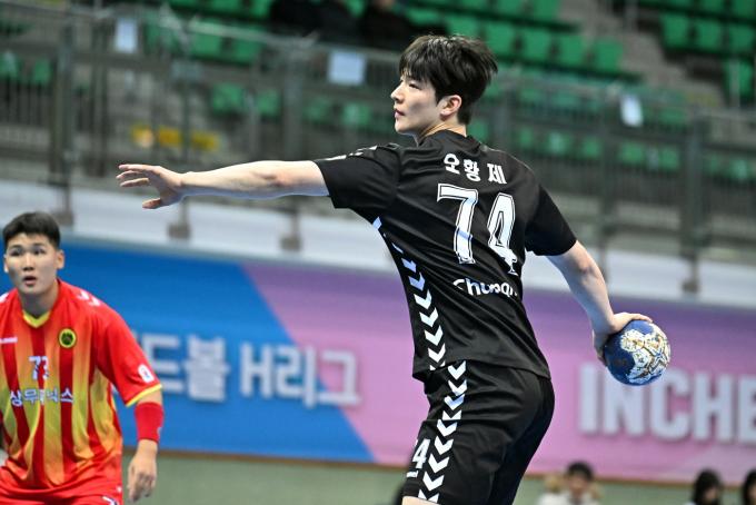 H리그 충남도청의 오황제(H리그 제공)