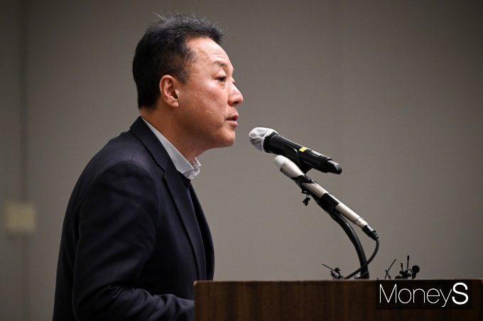 [머니S픽] 제주항공, 사고기 무리한 운행 지적에 