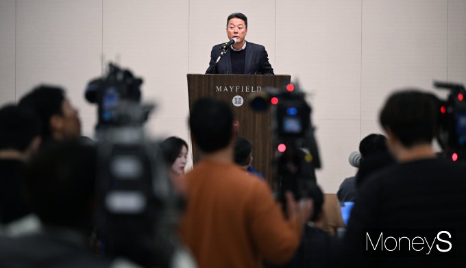 [머니S픽] 제주항공, 사고기 무리한 운행 지적에 