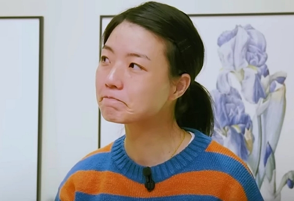 안영미가 라디오 생방송 도중 제주항공 여객기 참사 희생자를 애도하며 눈물을 흘렸다. 사진은 지난해 1월18일 유튜브 채널 '셀럽파이브 Celeb Five official'에 공개된 영상에서 상담사에게 진솔한 이야기를 털어놓은 안영미의 모습. /사진=유튜브 채널 '셀럽파이브 Celeb Five official' 캡처