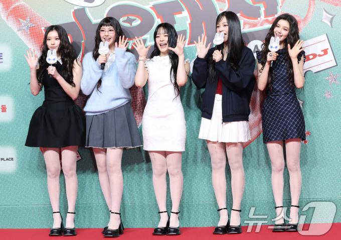 뉴진스 해린(왼쪽부터)과 혜인, 하니, 민지, 다니엘 2024.12.25/뉴스1 ⓒ News1 권현진 기자