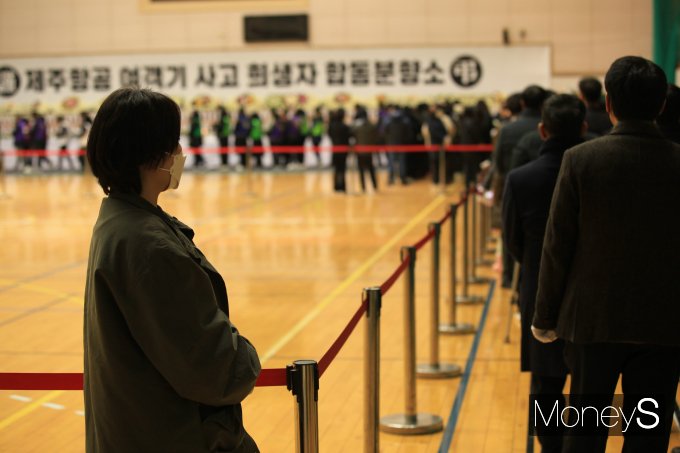 [무안 제주항공 참사] 끝없는 애도 물결