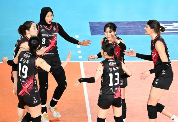 8연승의 신바람을 낸 정관장(한국배구연맹 제공)