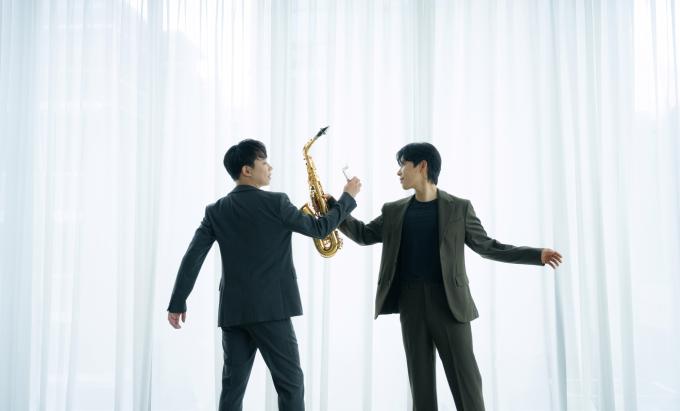 박종성과 브랜든 최(뮤직앤아트컴퍼니 제공)